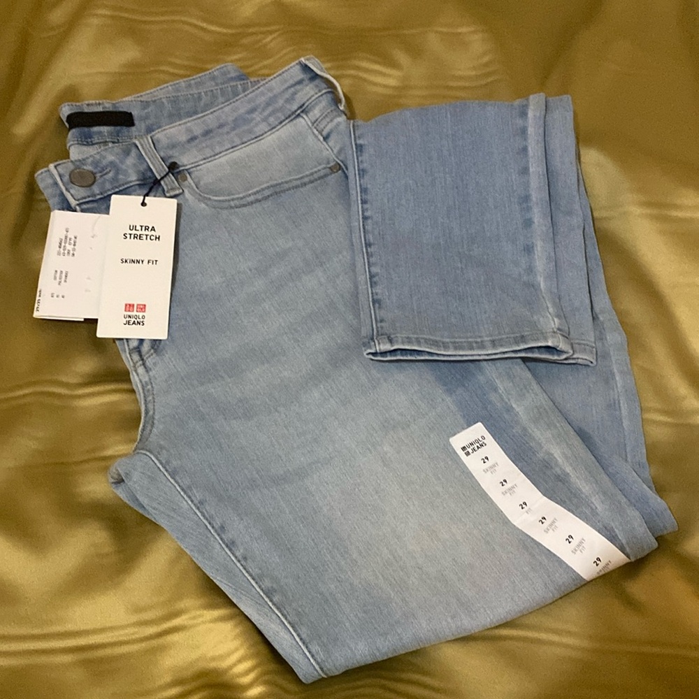 NWT Uniqlo Ultra Stretch Skinny Fit Jeans